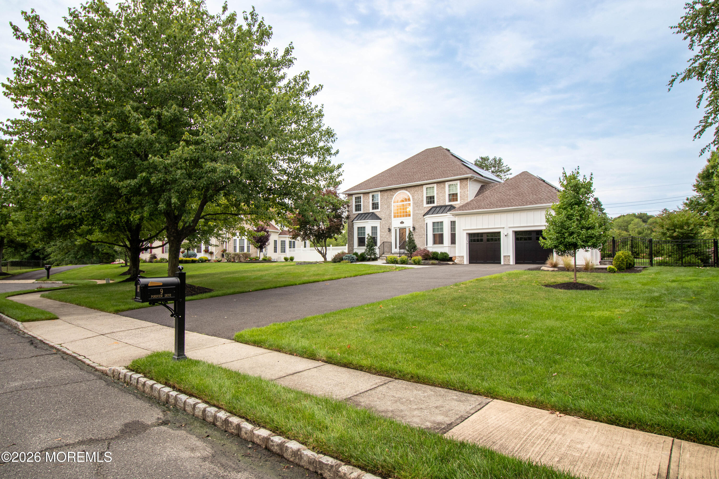 9 Pondview Drive Tinton Falls NJ 07724