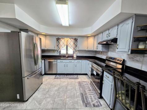 287 Church Street Aberdeen NJ 07747