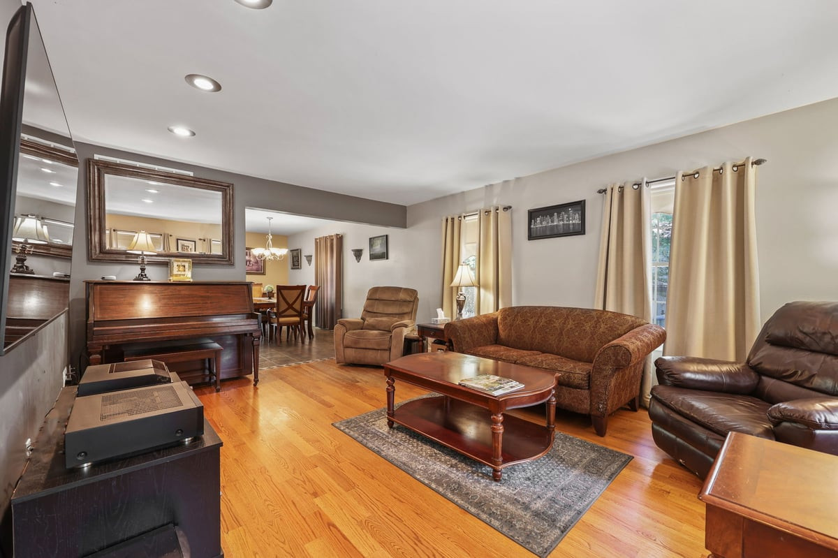 176 Bennetts Mills Road Jackson NJ 08527