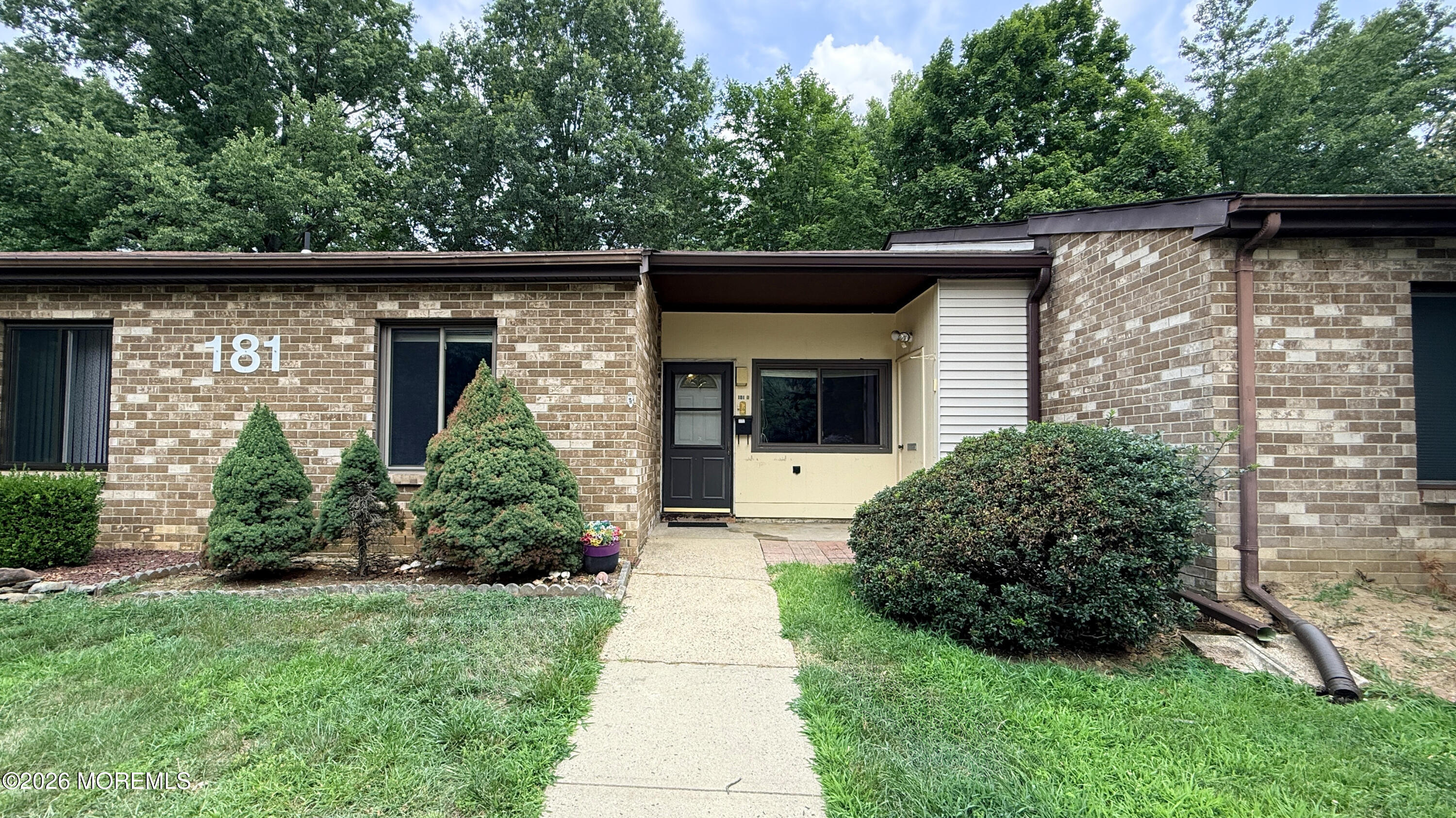181 Arrowood Road Manalapan NJ 07726