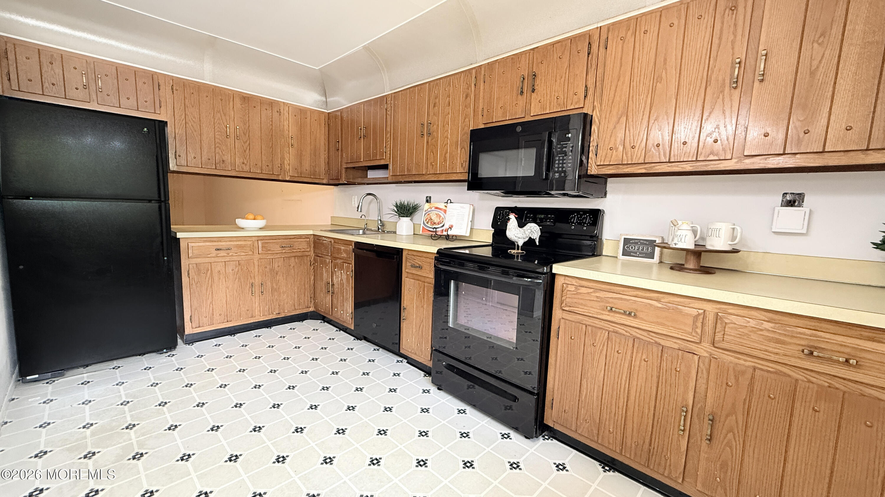 181 Arrowood Road Manalapan NJ 07726