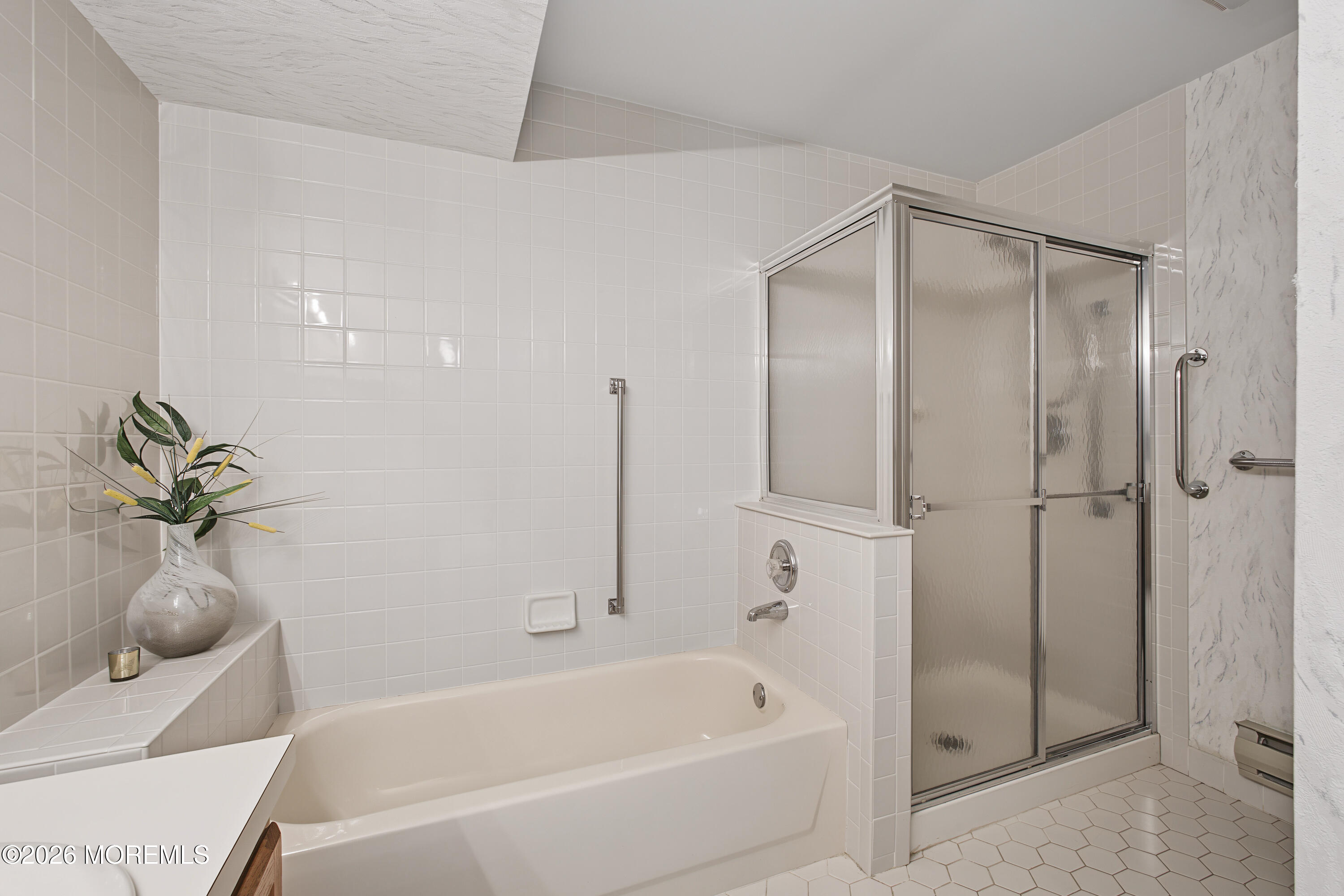 13 Ashbourne Drive Monroe NJ 08831
