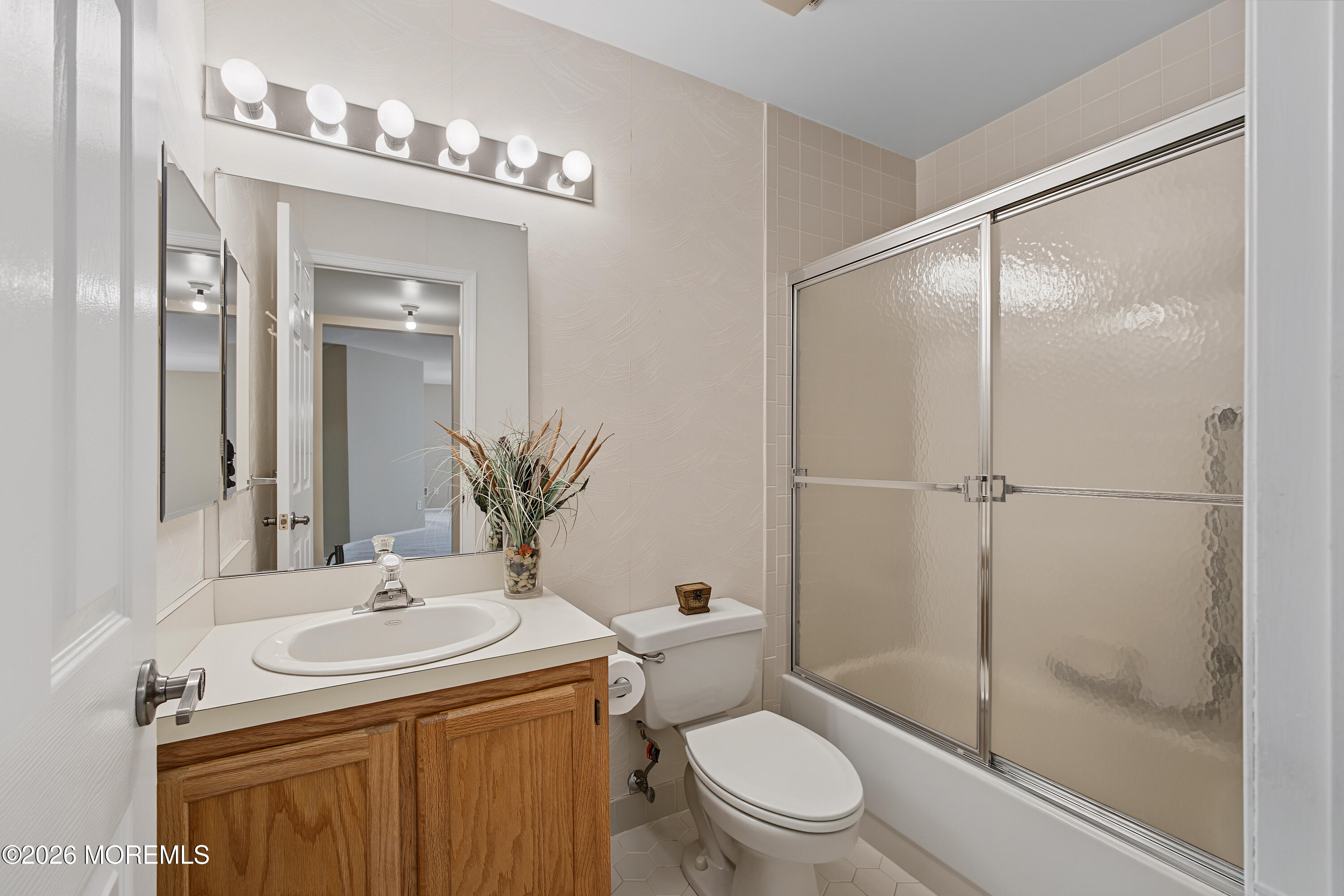 13 Ashbourne Drive Monroe NJ 08831