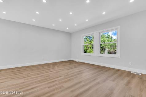 415 S 1st Avenue Galloway NJ 08205
