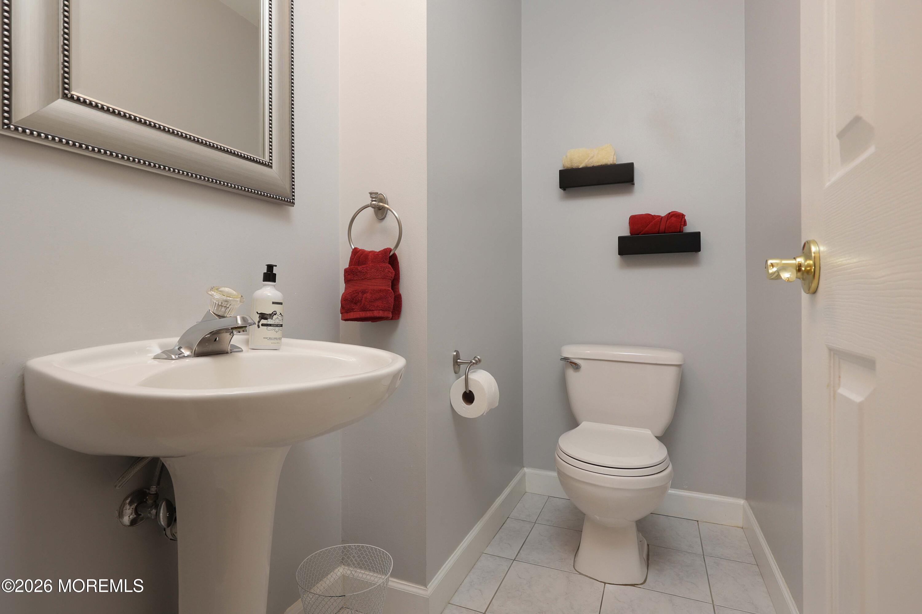 514 Oakview Drive Toms River NJ 08753
