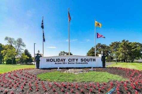 136 Orlando Boulevard Toms River NJ 08757