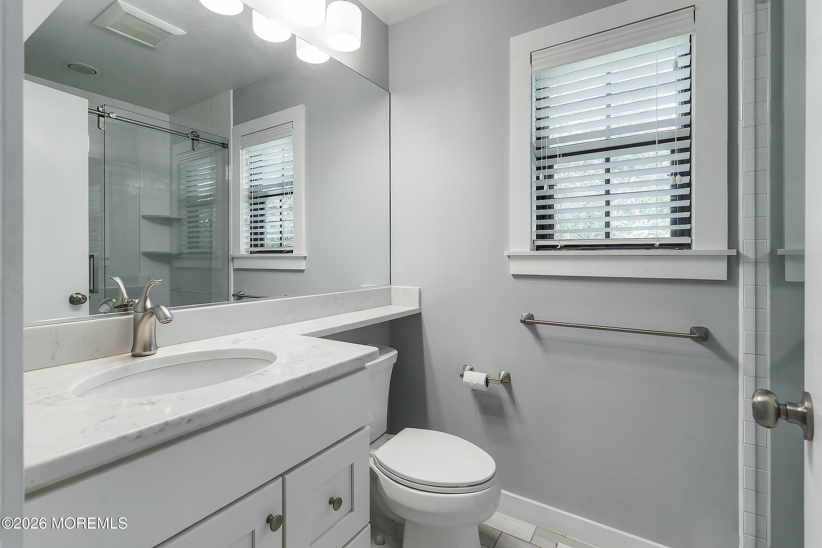 12 Champlain Court Manahawkin NJ 08050