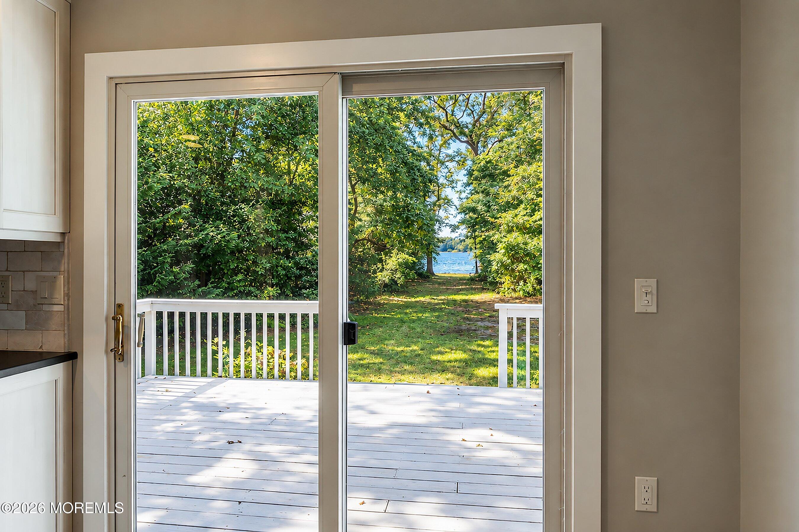 12 Champlain Court Manahawkin NJ 08050