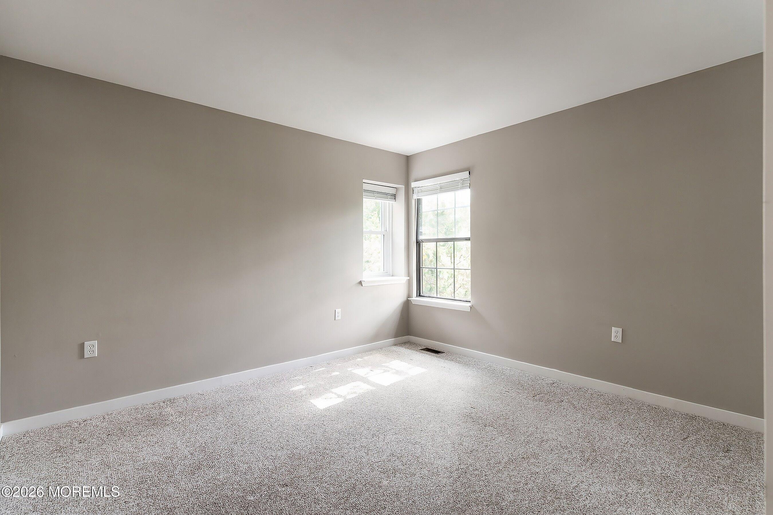 12 Champlain Court Manahawkin NJ 08050