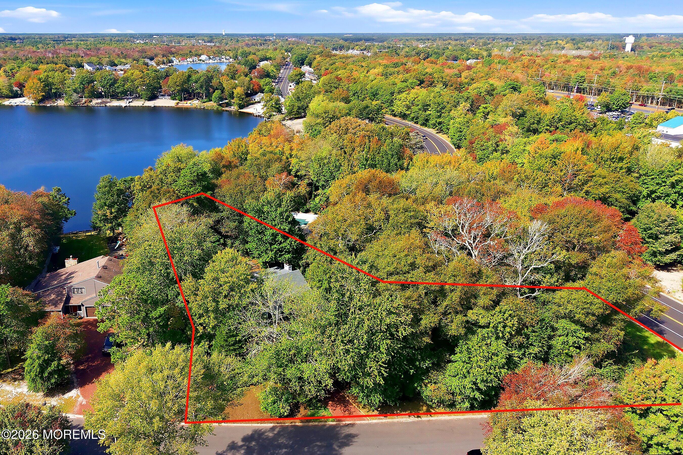 12 Champlain Court Manahawkin NJ 08050