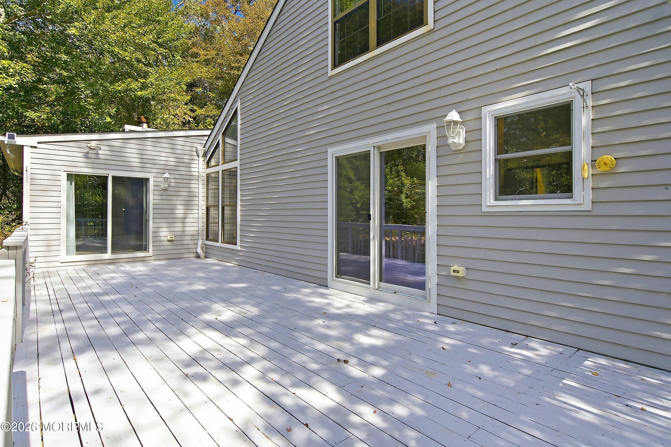 12 Champlain Court Manahawkin NJ 08050