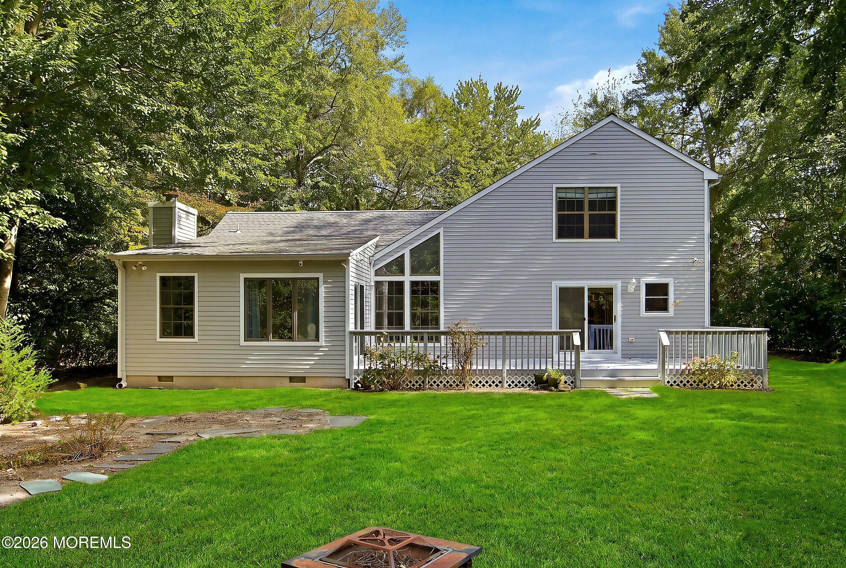 12 Champlain Court Manahawkin NJ 08050