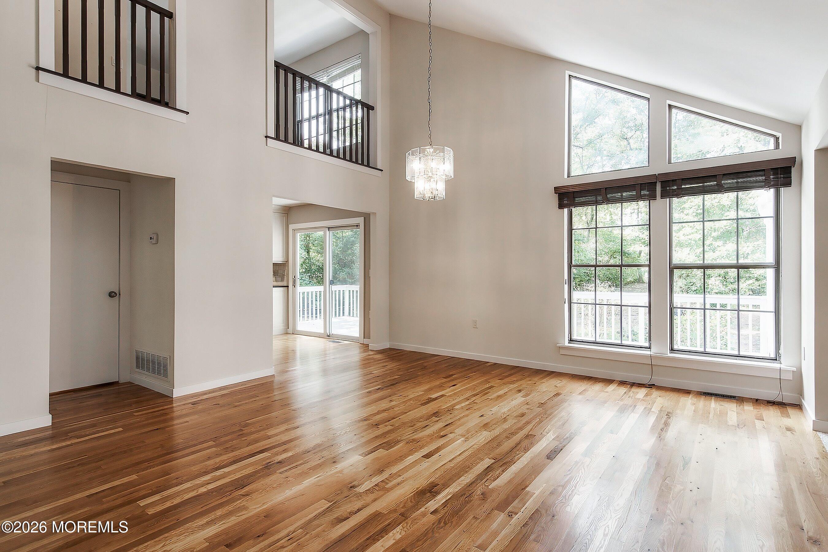 12 Champlain Court Manahawkin NJ 08050