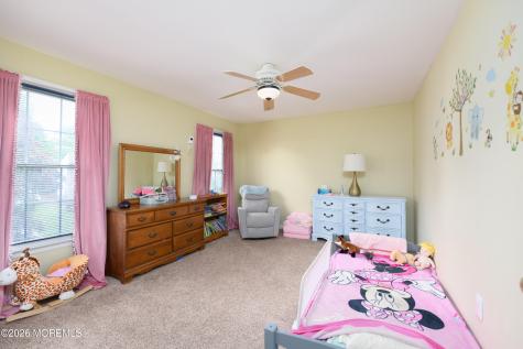 86 Robinson Place Shrewsbury Boro NJ 07702