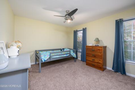 86 Robinson Place Shrewsbury Boro NJ 07702