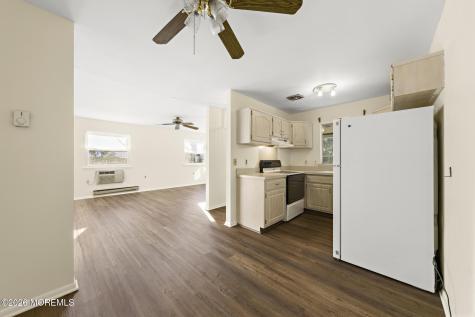 768D Hudson Parkway Whiting NJ 08759
