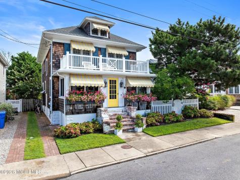 215 Ocean Street Beach Haven NJ 08008