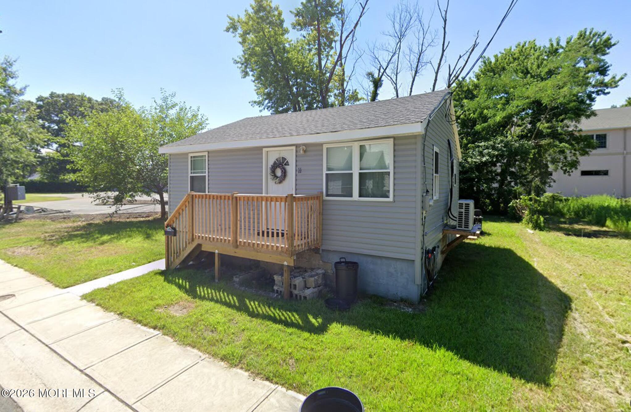 11 Forest Place Keansburg NJ 07734