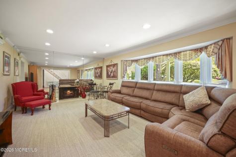 23 Fairview Road Marlboro NJ 07746