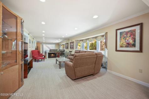 23 Fairview Road Marlboro NJ 07746