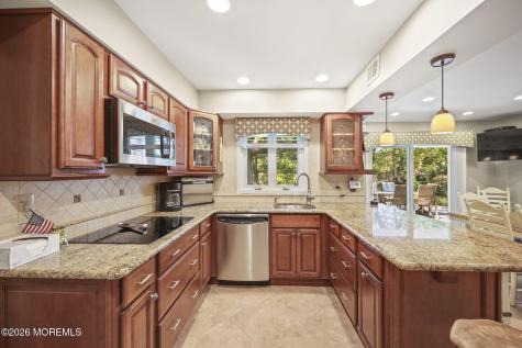 23 Fairview Road Marlboro NJ 07746