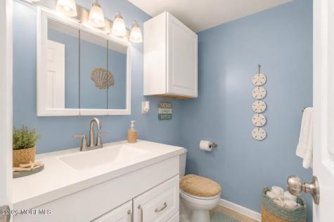 246 Cove Road Downe NJ 08345