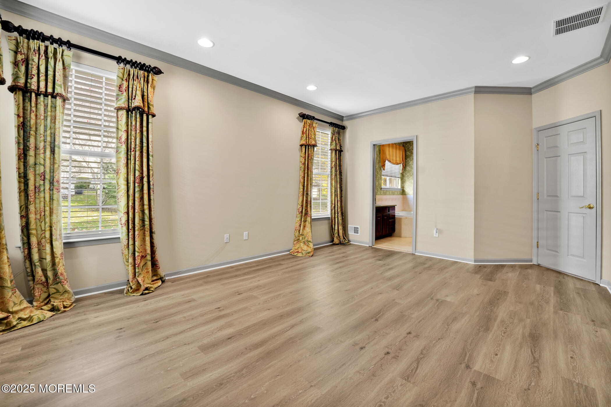 27 Mission Way Barnegat NJ 08005