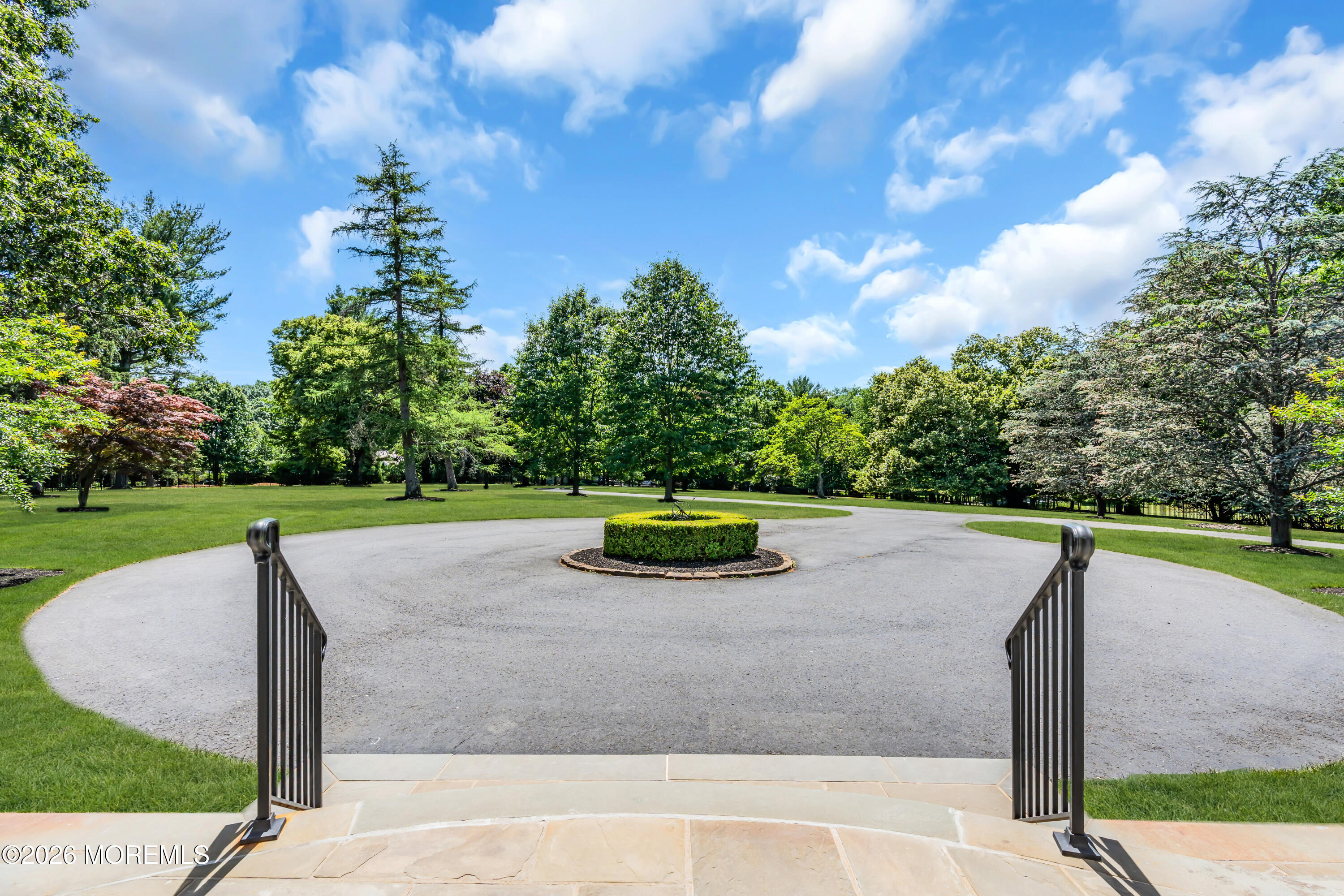 3 Linden Lane Rumson NJ 07760