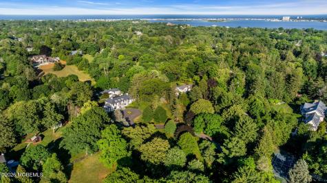3 Linden Lane Rumson NJ 07760