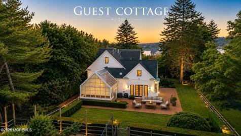 100/98 W River Road Rumson NJ 07760