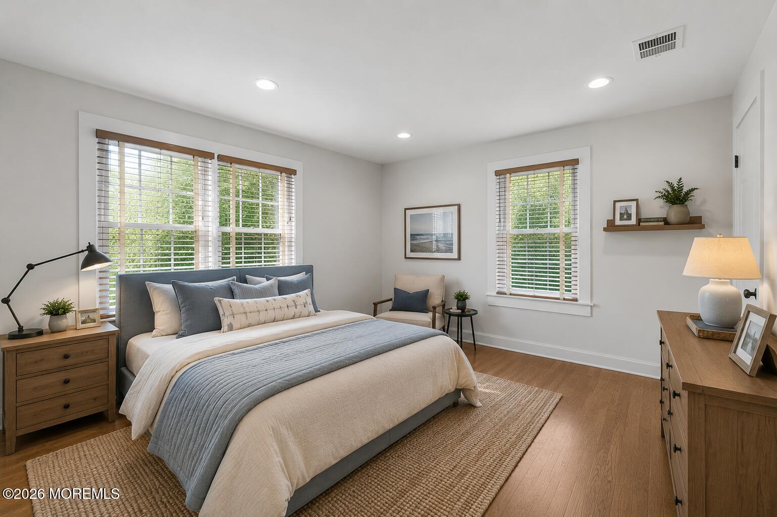 100/98 W River Road Rumson NJ 07760
