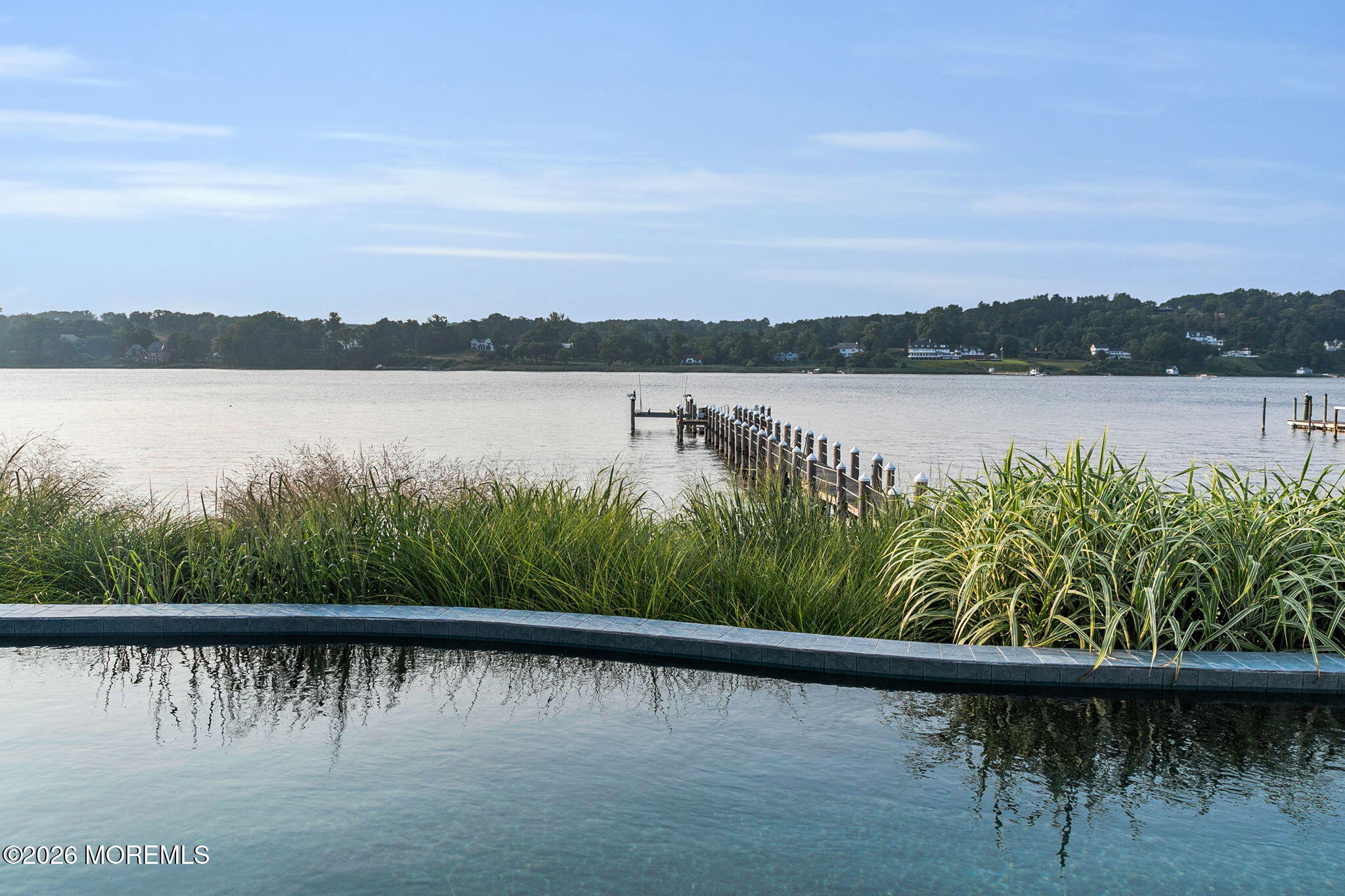 100/98 W River Road Rumson NJ 07760