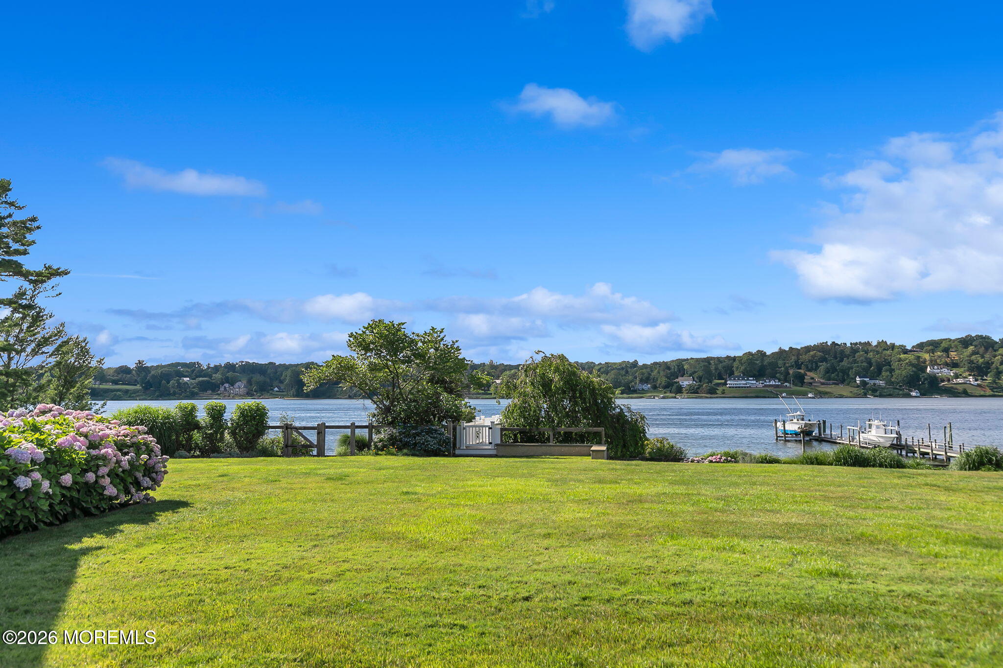 100/98 W River Road Rumson NJ 07760