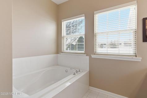 10 Arcadia Drive Manchester NJ 08759