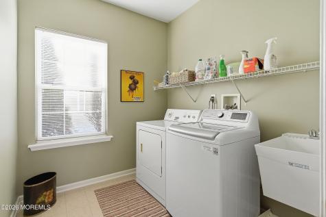 10 Arcadia Drive Manchester NJ 08759