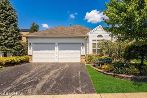 10 Arcadia Drive Manchester NJ 08759