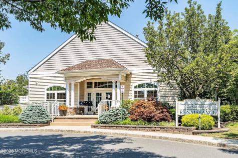 10 Arcadia Drive Manchester NJ 08759