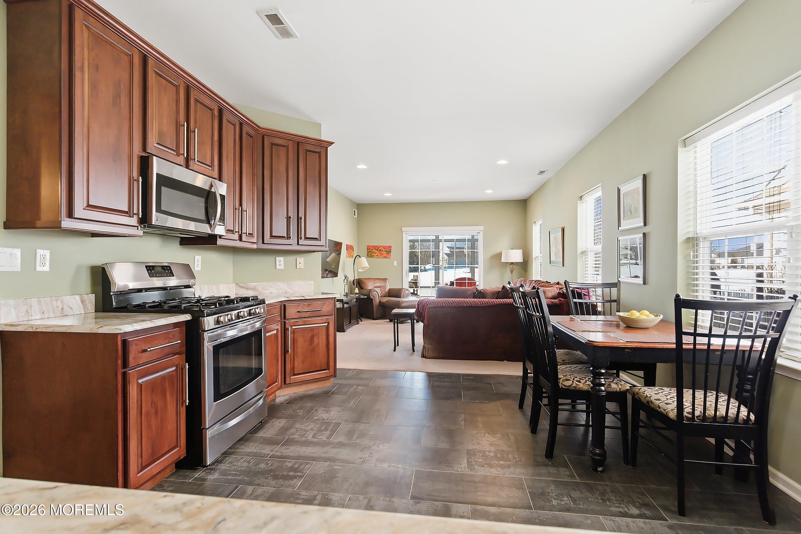 10 Arcadia Drive Manchester NJ 08759