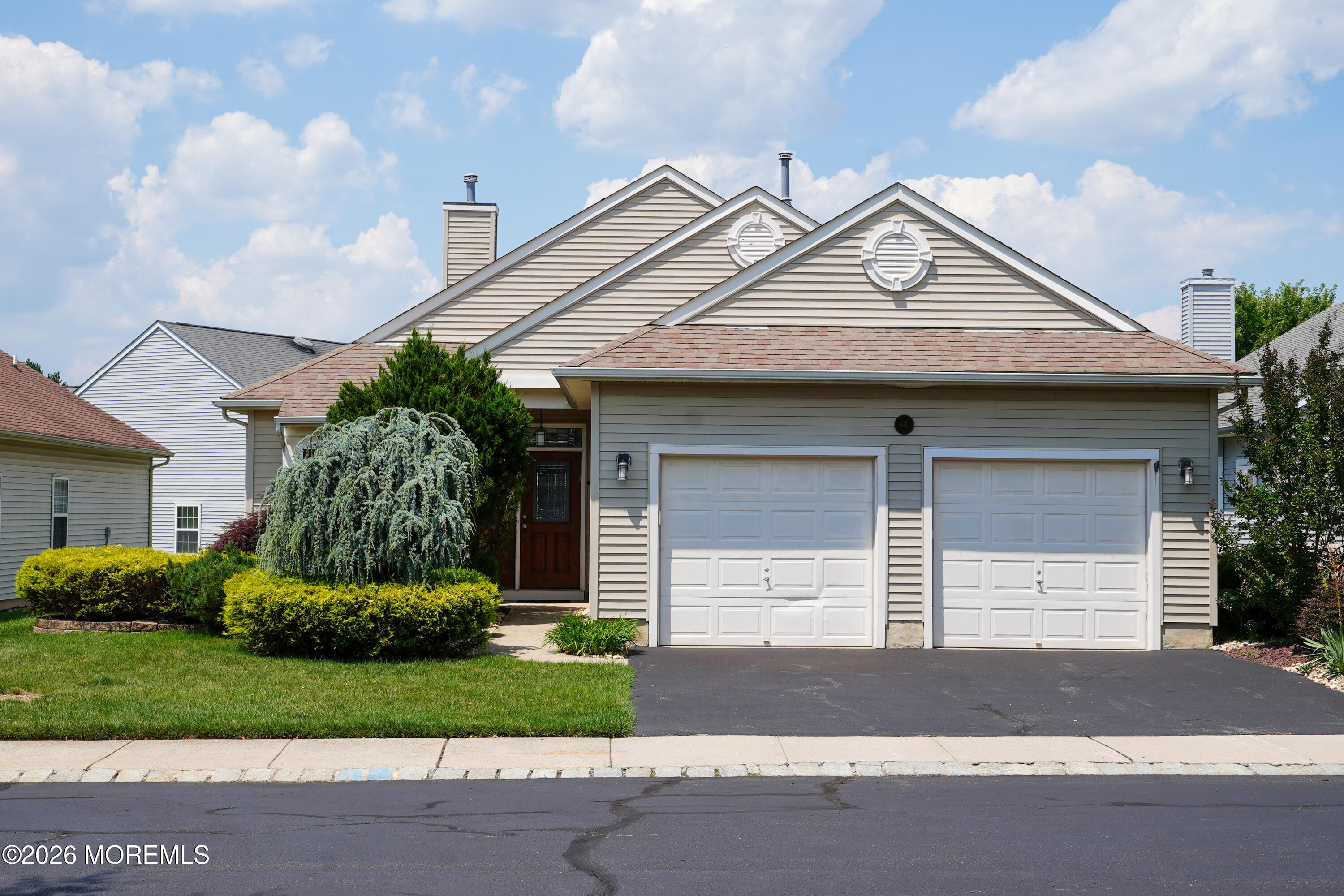 64 Vineyard Court Monroe NJ 08831