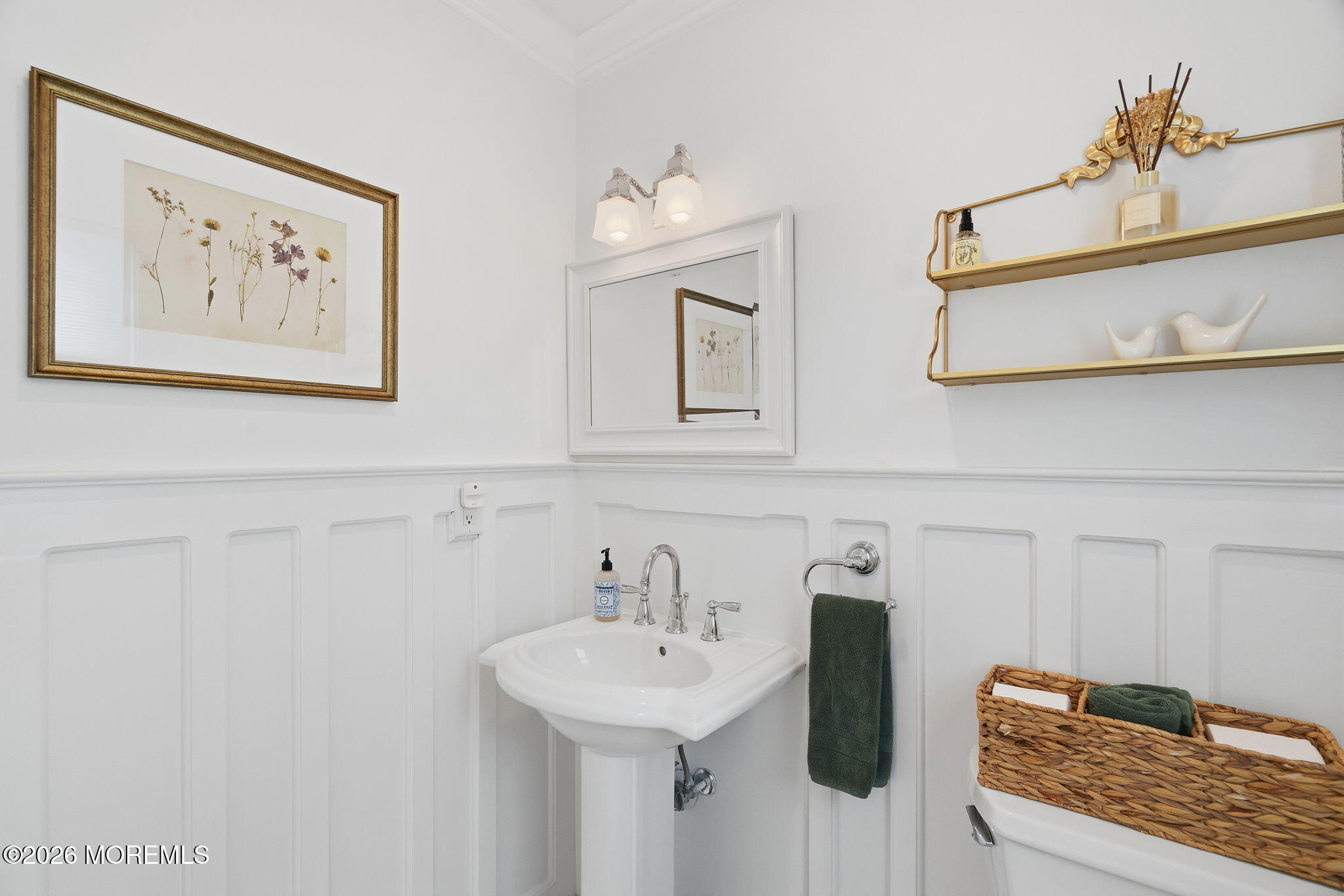10 Courtney Way Red Bank NJ 07701