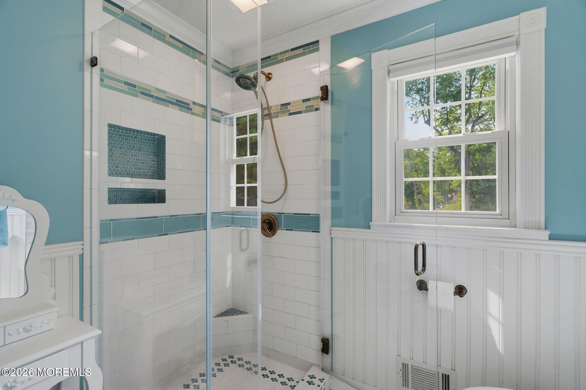 10 Courtney Way Red Bank NJ 07701