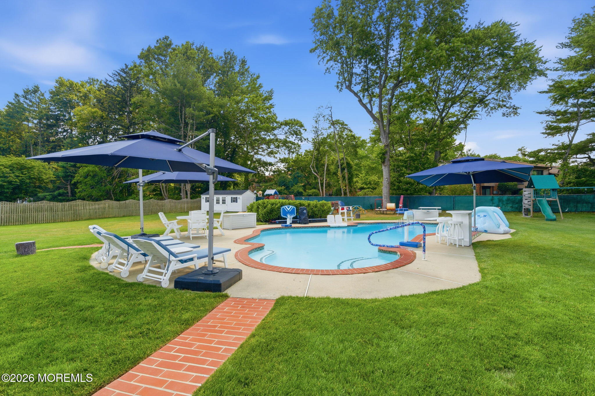 10 Courtney Way Red Bank NJ 07701