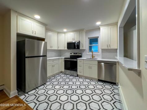 16 Catskill Court Toms River NJ 08753