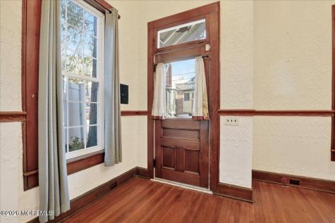 55 E Front Street Keyport NJ 07735
