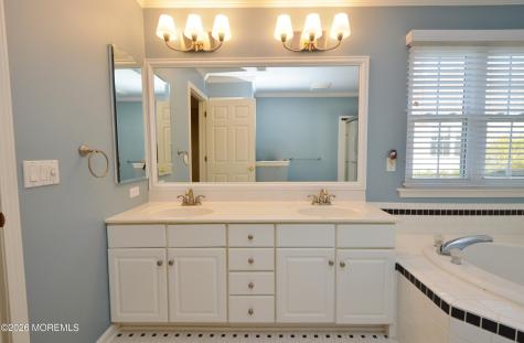 2753 Rockport Lane Toms River NJ 08755