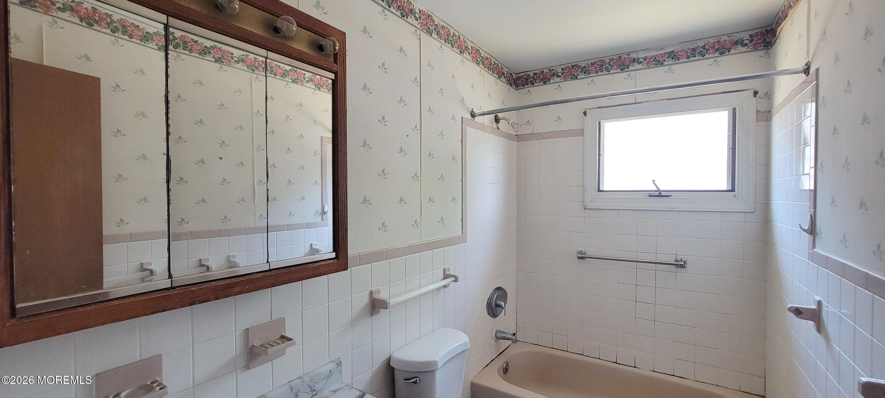 17 Bennington Drive Toms River NJ 08757