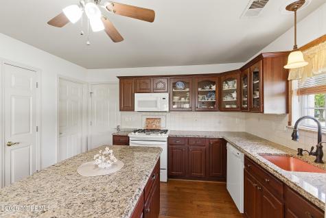 2579 Haverhill Court Toms River NJ 08755