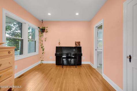 184 Hance Road Fair Haven NJ 07704