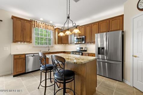 125 Kensington Drive Galloway NJ 08205