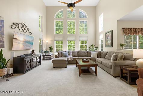 125 Kensington Drive Galloway NJ 08205